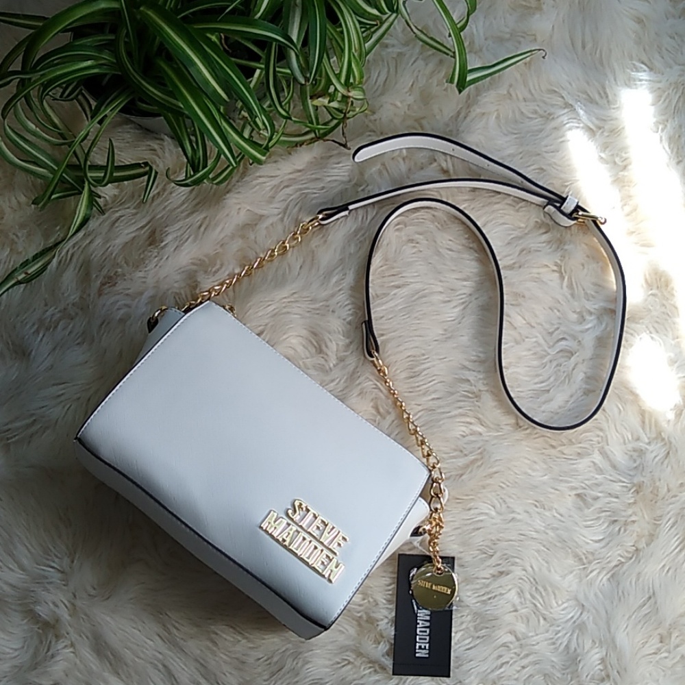 🆕 Steve Madden White Blexi Logo cross-body 💗